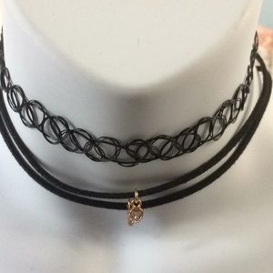 Chokers set